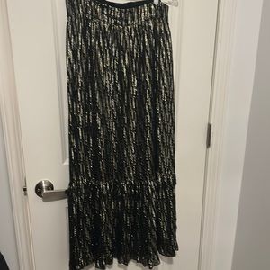 NWOT Zara black and gold maxi skirt size medium